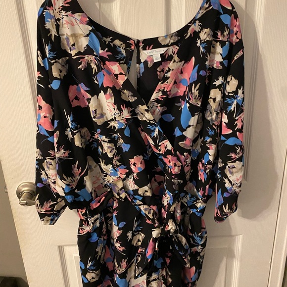 2x dresses and a sweater top - Picture 7 of 9